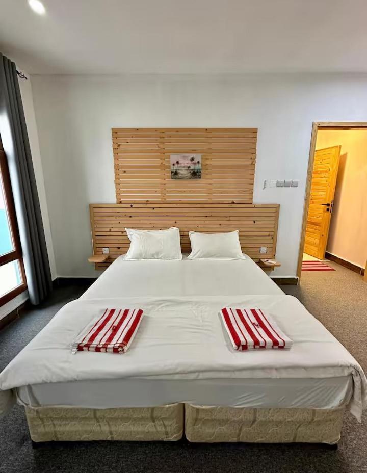 Private In Shared - 1 Lodge Ras al Hadd